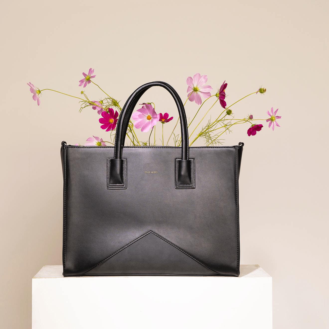 The Roundup: Top 7 Eco-Friendly Bags & Purses (Stylish & Ethical) - Pixie Mood Vegan Leather Bags